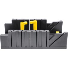 SKRZYNKA UCIOSOWA Z TWORZYWA, 4,5