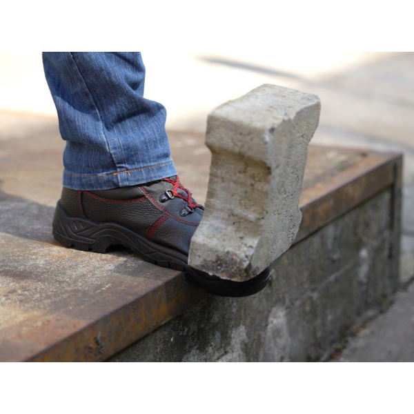 PÓŁBUT ROBOCZY PUNO SB ROZMIAR 47 YT-80529