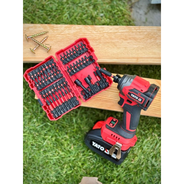 ZAKRĘTARKA UDAROWA 18V,  1/4'', 230 NM - AKUMULATOR 4 AH YT-82798