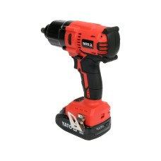 ZESTAW YATO 18V: KLUCZ UDAROWY 1/2'' 700 NM, NASADKI - DWA AKUMULATORY 3AH YT-82807