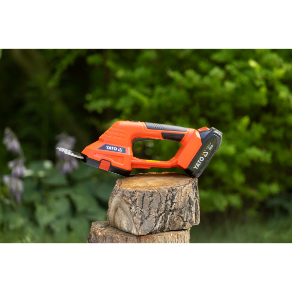 NOŻYCE DO TRAWY I ŻYWOPŁOTU 18V - BEZ AKUMULATORA YT-828356