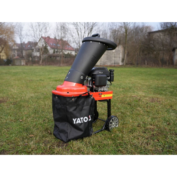 ROZDRABNIACZ SPALINOWY DO GAŁĘZI 45 MM POJ 196 CM3 YT-85580