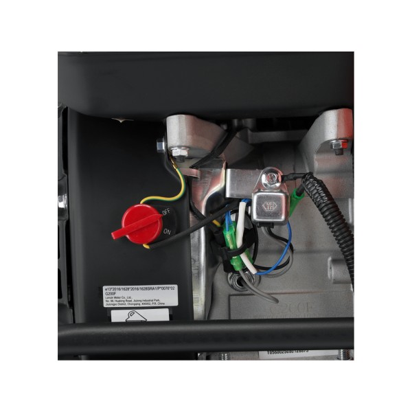 ROZDRABNIACZ SPALINOWY ŚREDNICA CIĘCIA  50 MM, POJ. SILNIKA 196 CM3 YT-86150