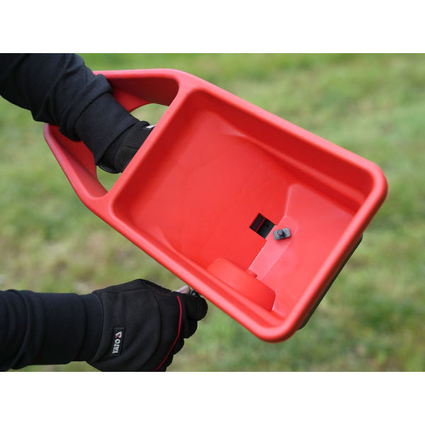 RĘCZNY ROZSIEWACZ, SIEWNIK DO TRAWY, NAWOZU, NASION 3L, ŁADOWNOŚĆ 2,5 KG YT-86700