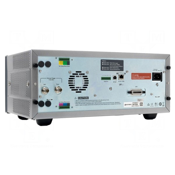 Obudowa modułowego systemu zasilania KEYSIGHT N6705C