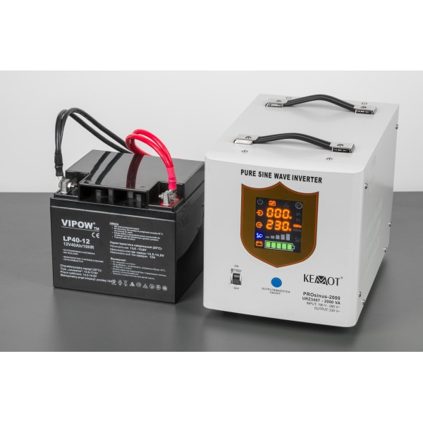 Zasilacz awaryjny KEMOT PROsinus-2000  przetwornica z czystym przebiegiem sinusoidalnym i funkcją ładowania  12V 230V 2000VA/1200W