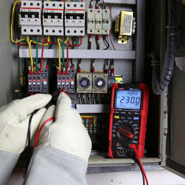 Miernik  uniwersalny Uni-T PRO UT195DS