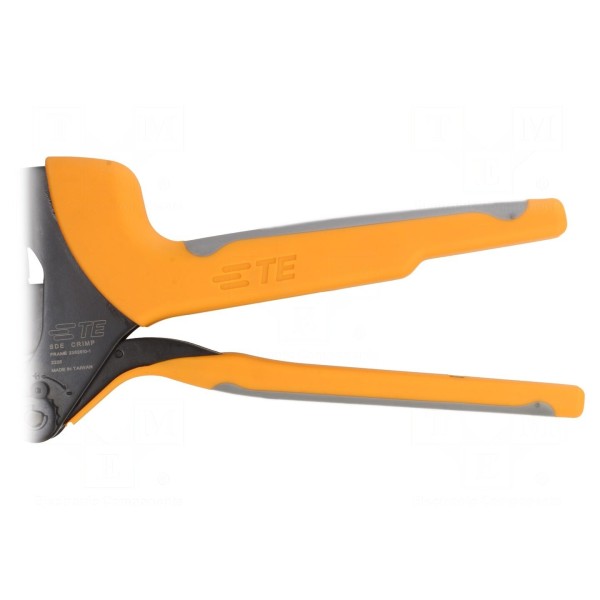 Narzędzie: do zaciskania TE Connectivity 2390511-1