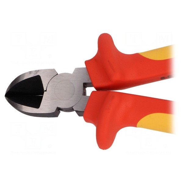 Zestaw narzędzi: szczypce, wkrętaki izolowane NEWBRAND NB-05SET