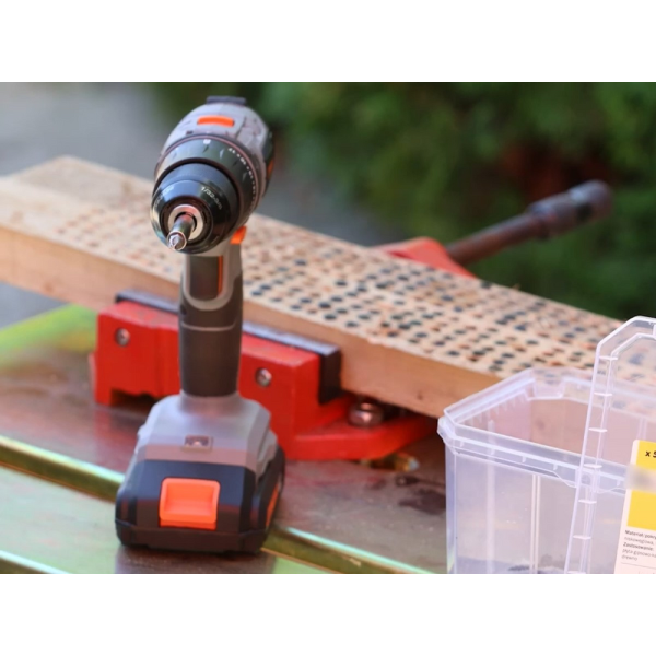 WIERTARKO-WKRĘTARKA 18V, 17 NM - AKUMULATOR 1,3 AH 78983