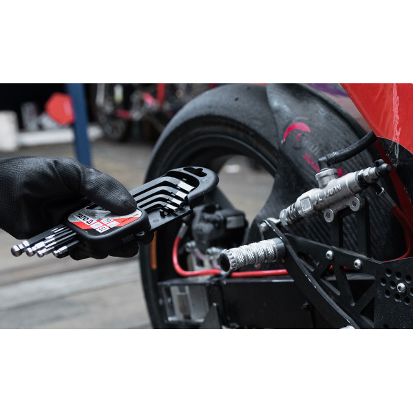 ZESTAW KLUCZY IMBUSOWYCH POWLEKANYCH HEX 10 CZ. YT-0560