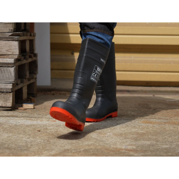 KALOSZE Z METALOWYM PODNOSKIEM                      ROZM. 45 YT-80887