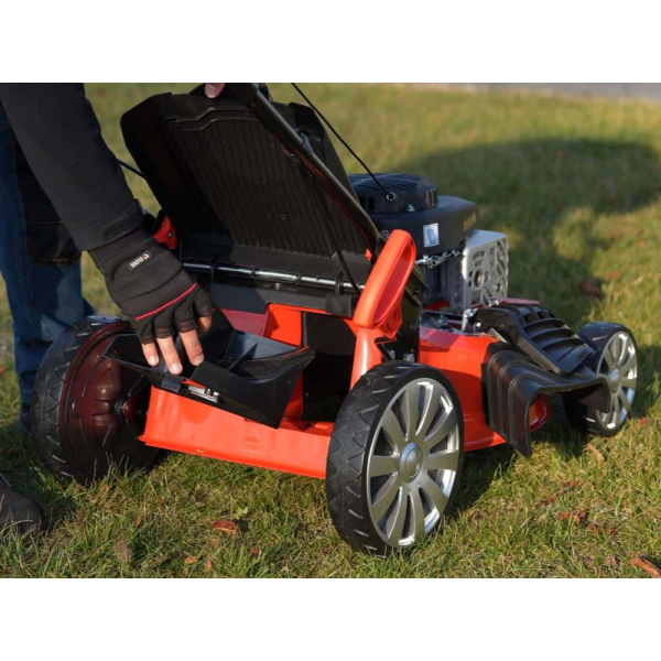 KOSIARKA SPALINOWA 46 CM Z NAPĘDEM POJ 139 CM3 YT-85525