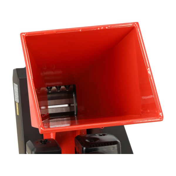 RĘBAK/PRZECINARKA DO GAŁĘZI SPALINOWA ŚREDNICA CIĘCIA 60 MM, POJ. 196 CM3 YT-86160